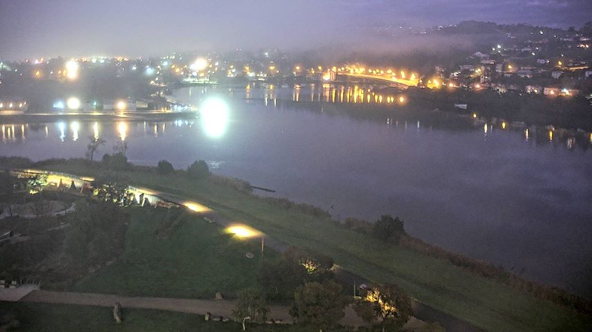 Tamar Estuary Image